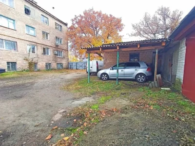 Продам приват. капітальний гараж по Любецькій 60А, р-н Нова