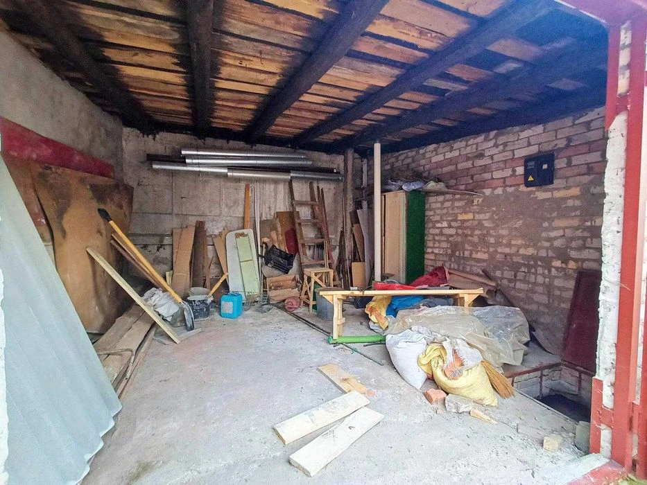 Продам приват. капітальний гараж по Любецькій 60А, р-н Нова