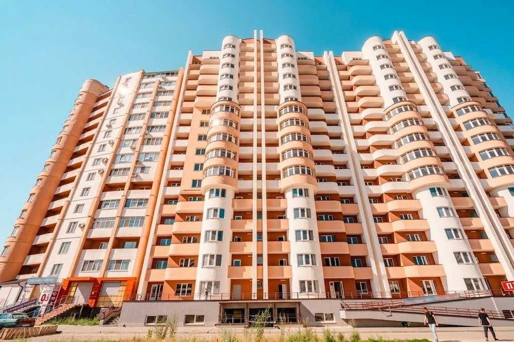 Перший будинок від метро! Простора 2к (56 м²) на Олексіївці,