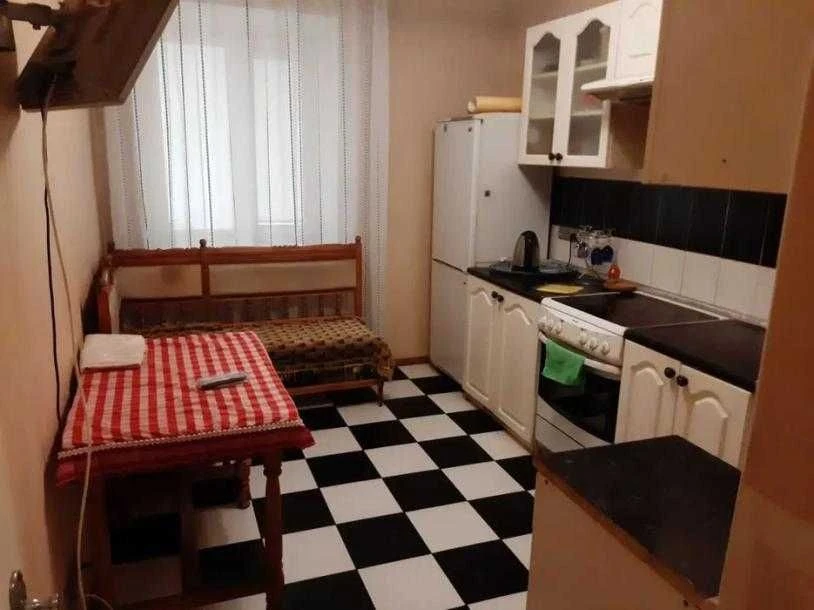 Перший будинок від метро! Простора 2к (56 м²) на Олексіївці,