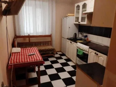 Перший будинок від метро! Простора 2к (56 м²) на Олексіївці,
