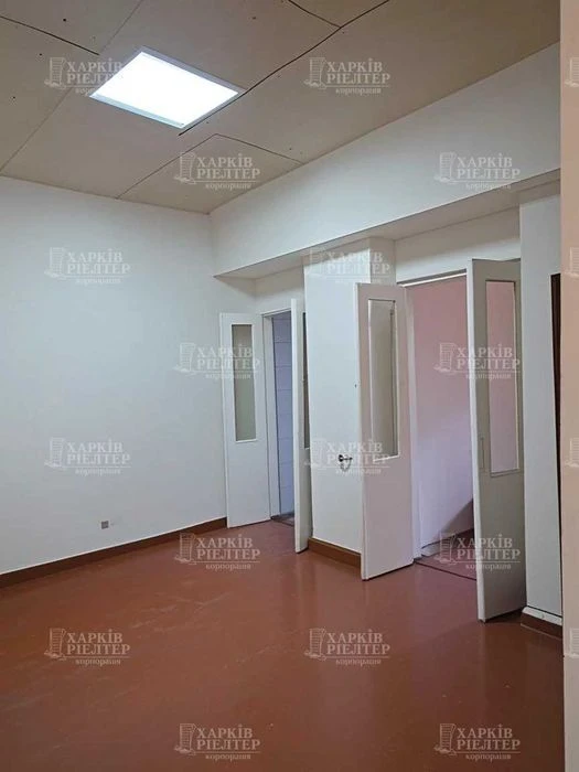 D1A Продам 4 кімнатну квартиру, 2х поверхового будинку, авто