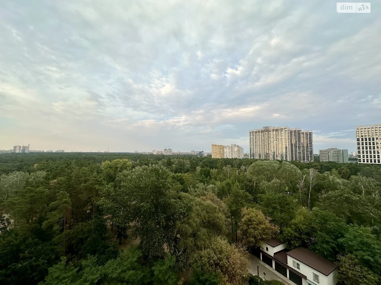 Продаж Квартира Воскресенка