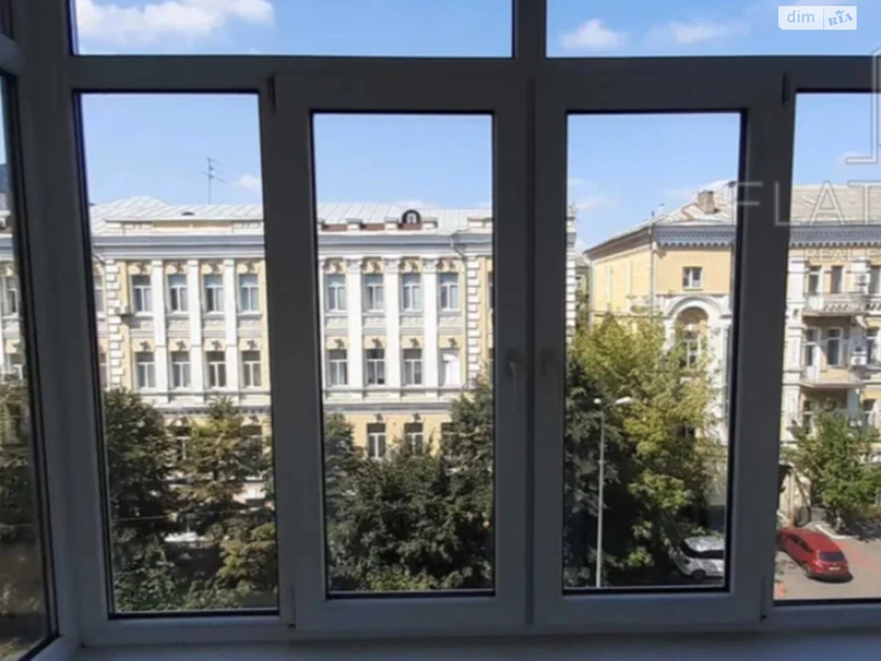 Продаж Квартира