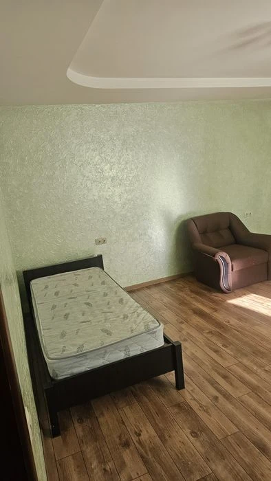 Продаж 2х кімнатної Дарницький район