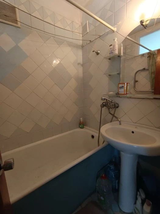 Продам 2х ком кв ул.Б.Хмельницкого