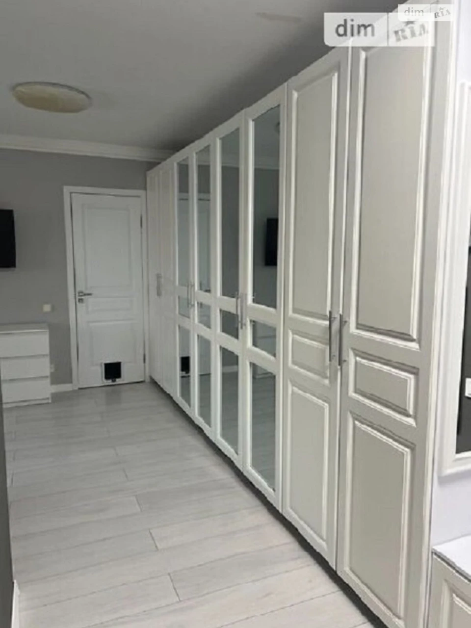 Продаж Квартира Бородинський