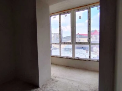Квартира. Івано-Франківськ, Ленкавського вул., (Будинок)