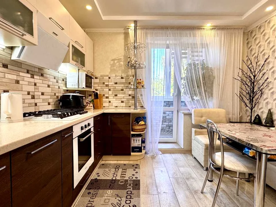 Квартира. Рівне, Льонокомбінатівська вул.