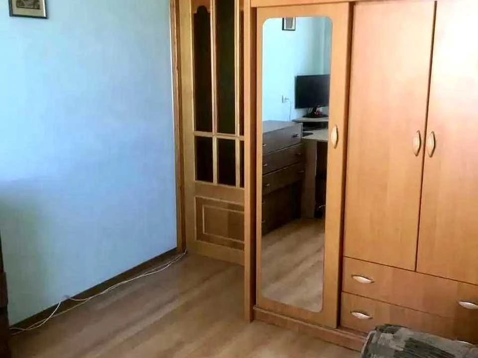 Квартира. Дніпро, Донецьке шосе