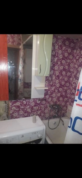 Продам 1ком. вул.  Квiтки Цисик