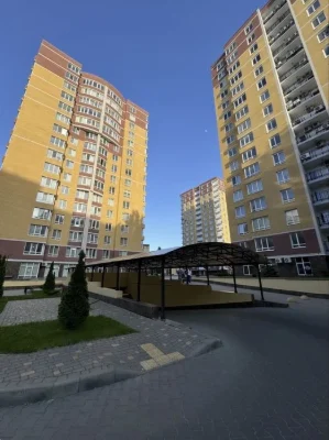 1 комн квартира в ЖК  бизнес класса « Сан Сити», ул Бочарова