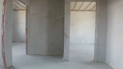 Таунхаус в місті 875 дол. США за м кв.