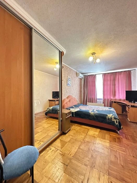 Продам 3к квартиру Тополь Запорожское Шоссе Подстанция