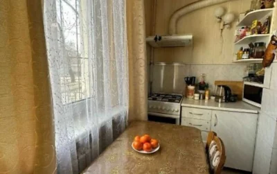 Продам 3 к квартиру ул.Маланюка ж/м Приднепровск