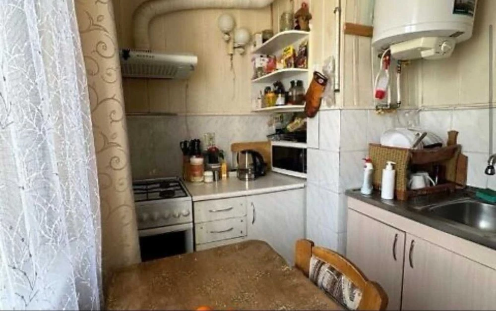 Продам 3 к квартиру ул.Маланюка ж/м Приднепровск