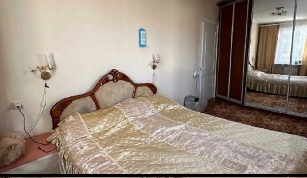 Продам 3 к квартиру ул.Маланюка ж/м Приднепровск