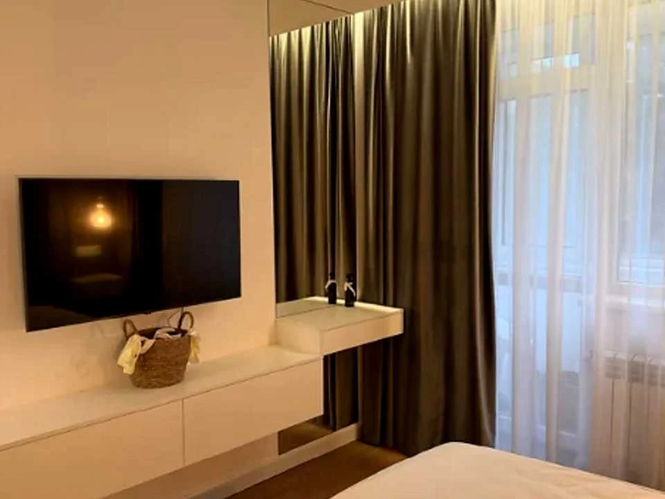 Apartment. Kharkiv, Heroiv Kharkova Ave. (Moskovskiy)