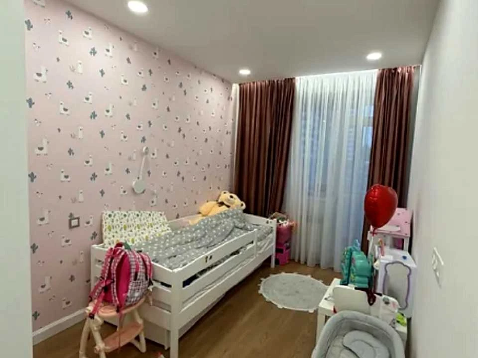Apartment. Kharkiv, Heroiv Kharkova Ave. (Moskovskiy)