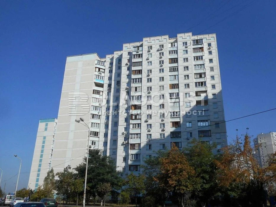 Продаж 3х кімнатної квартири Лісківська 22 Деснянський район