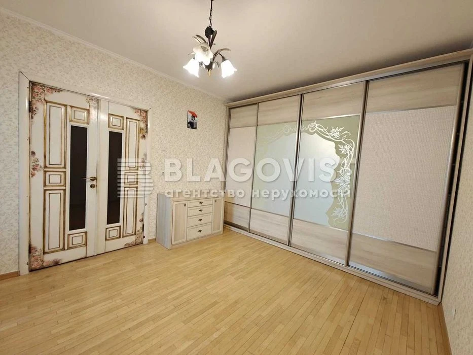 Продаж 3х кімнатної квартири Лісківська 22 Деснянський район