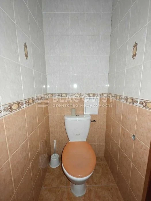 Продаж 3х кімнатної квартири Лісківська 22 Деснянський район