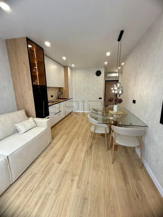 ЖК Варшавський 3 Продаж 1 кімнатної квартири, вул. Всеволода