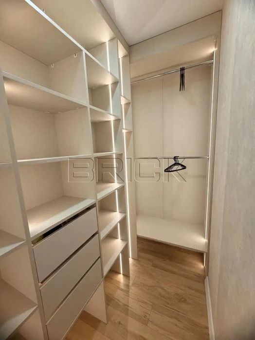 ЖК Варшавський 3 Продаж 1 кімнатної квартири, вул. Всеволода