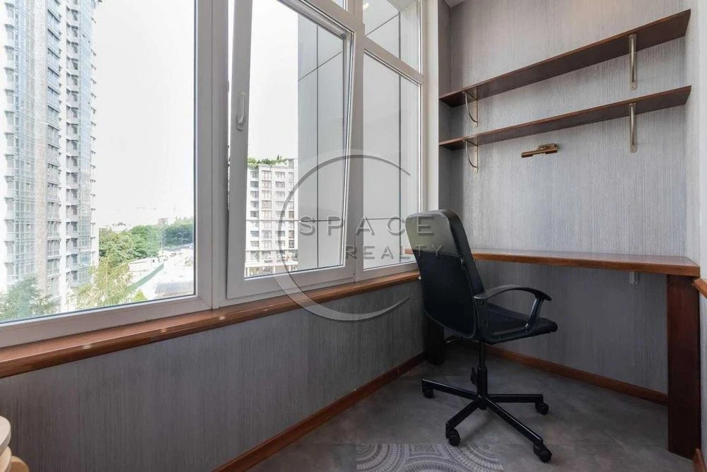 Продаж 3 кім.квартира з каміном  ЖК Новопечерські Липки  вул