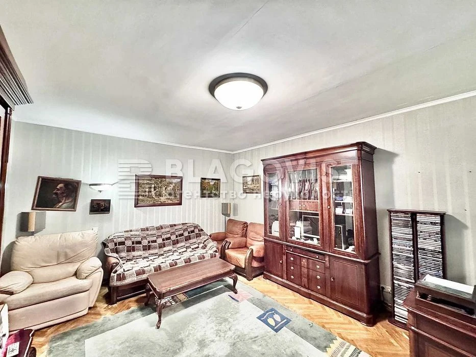 Продаж 4 кімнатна квартира Гоголівська, 36/40, ст.м "Універс