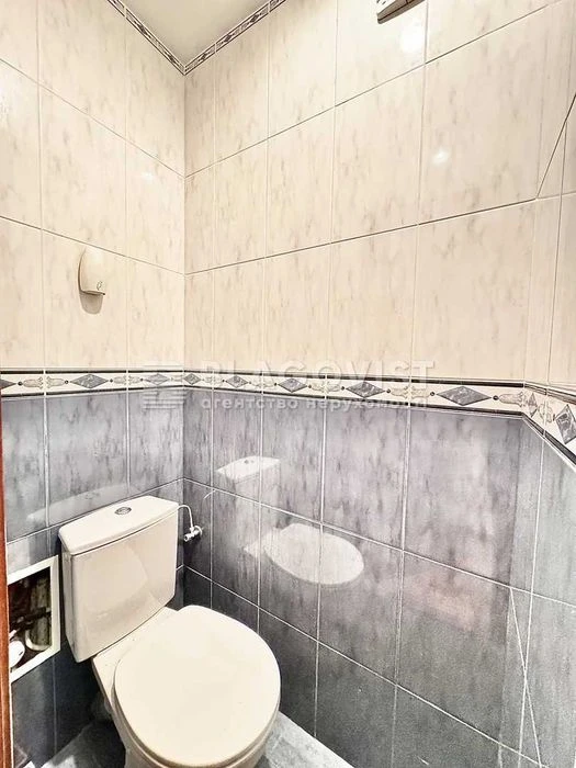 Продаж 4 кімнатна квартира Гоголівська, 36/40, ст.м "Універс