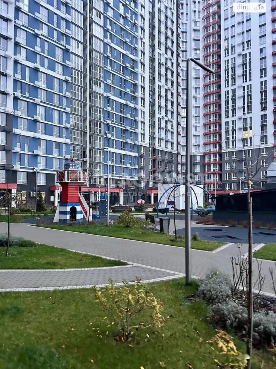 Продаж Квартира Дарницький