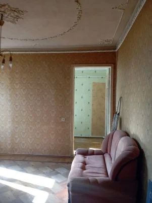 Продам 3х Успенська / Утесова