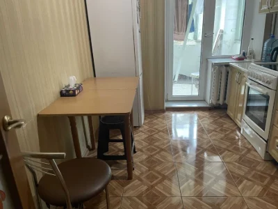 1-квартира Варненська в цегляному будинку! Біля парку