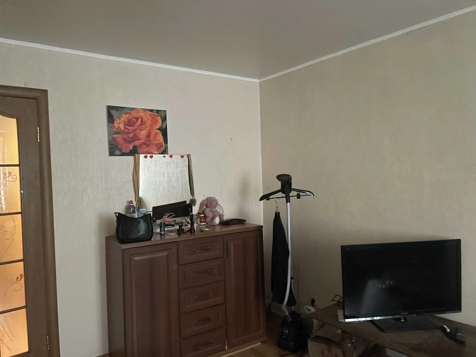 1-квартира Варненська в цегляному будинку! Біля парку