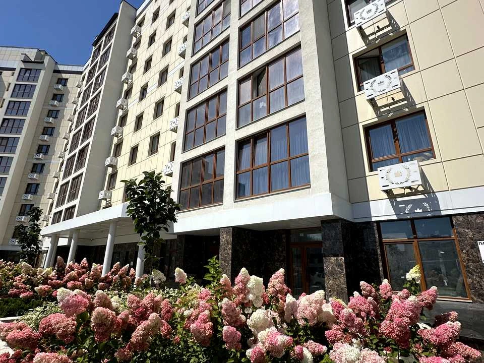 Квартира. Черкаси, Сумгаїтська вул., (Будинок)
