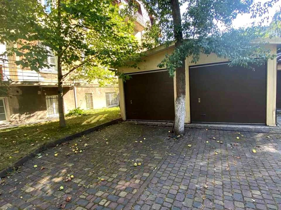Квартира. Львів, Грицая