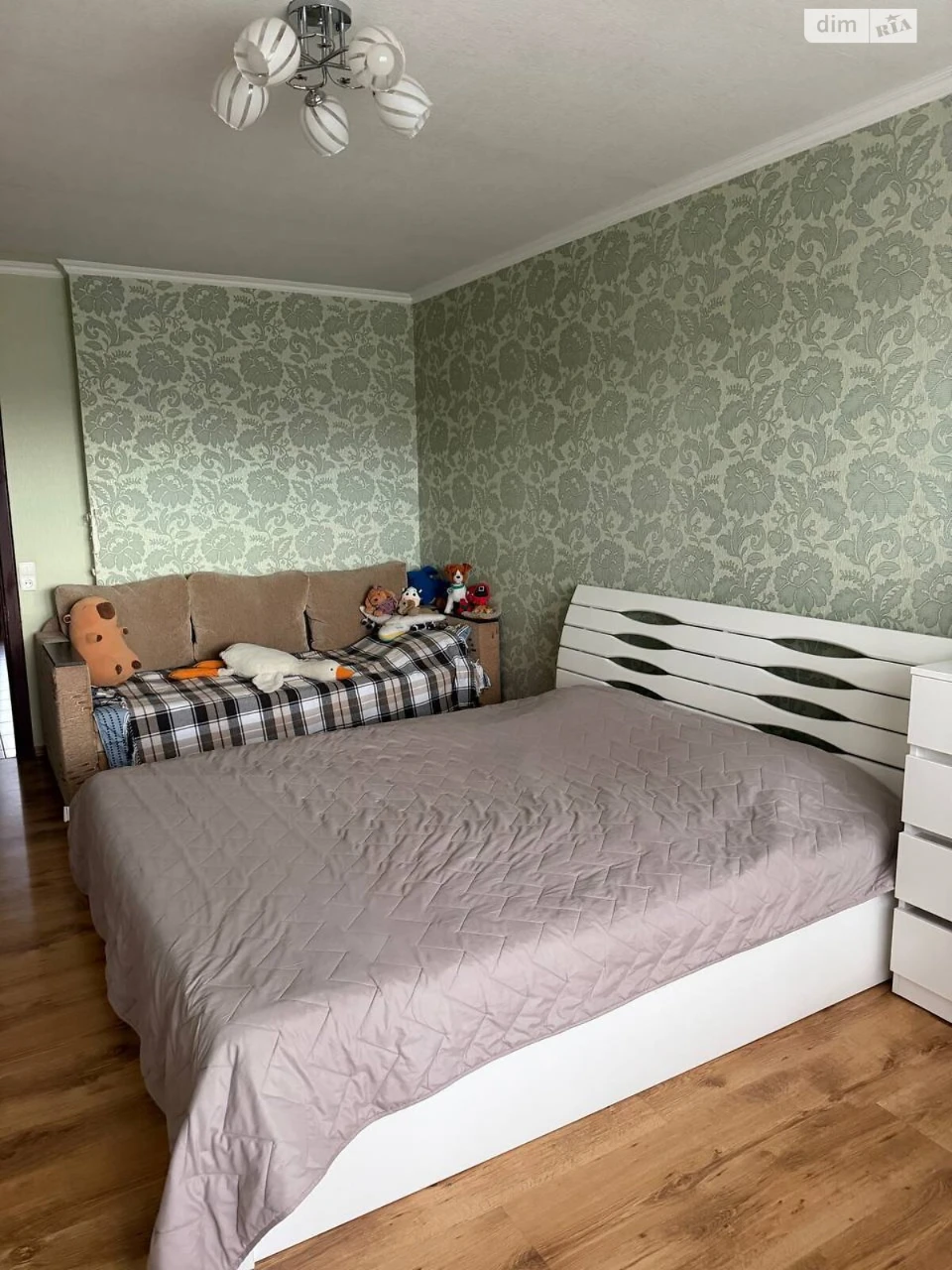 Продаж Квартира Червоний Камінь