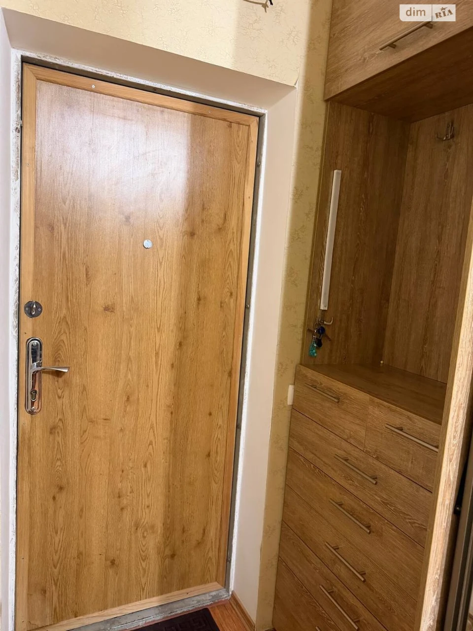 Продаж Квартира Червоний Камінь