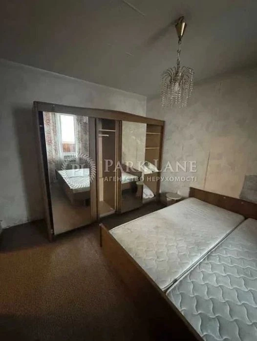 3 кімнатна, Заболотного Академіка  12, М. Теремки, Голосіївс