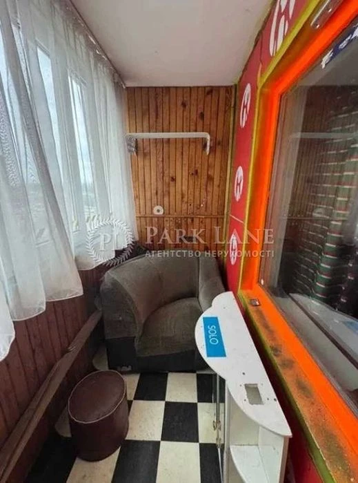 3 кімнатна, Заболотного Академіка  12, М. Теремки, Голосіївс