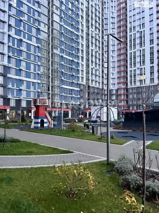 Терміново продаж Київ Бабича Гліба Канальна 8Б Причал 8