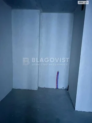 Терміново продаж Київ Бабича Гліба Канальна 8Б Причал 8