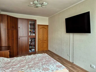 Квартира. Київ, Ованеса Туманяна вул.