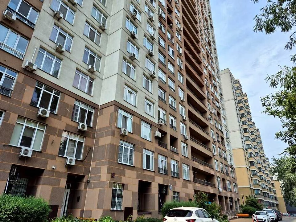Квартира. Київ, Ованеса Туманяна вул.