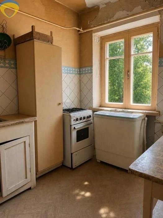 Продам 2 х комнетную Варненсеая / Танцюри ( Генерала Петрова