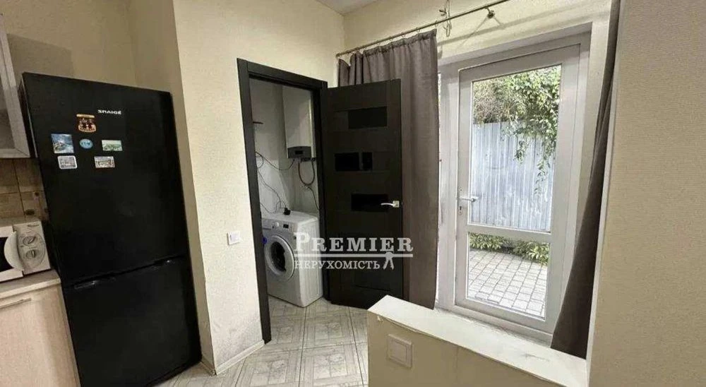 Дворівнева квартира 50 м², ремонт, газове опалення. Хаджибеї