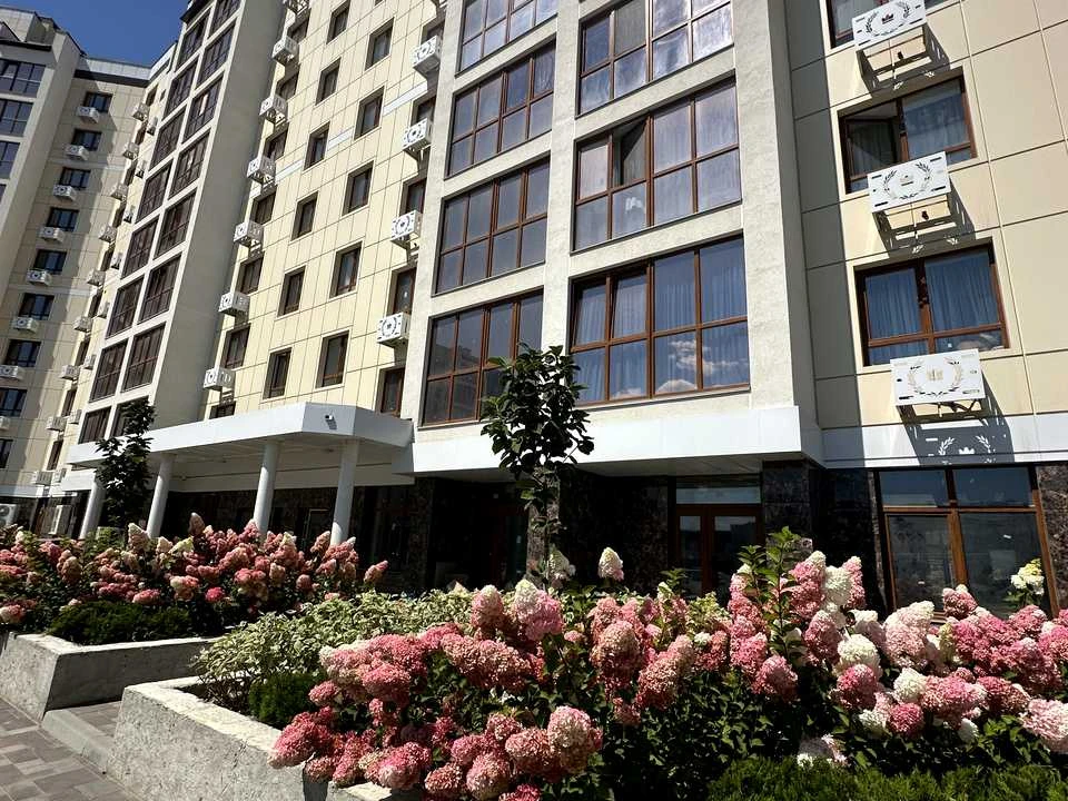 Квартира. Черкаси, Сумгаїтська вул., (Будинок)
