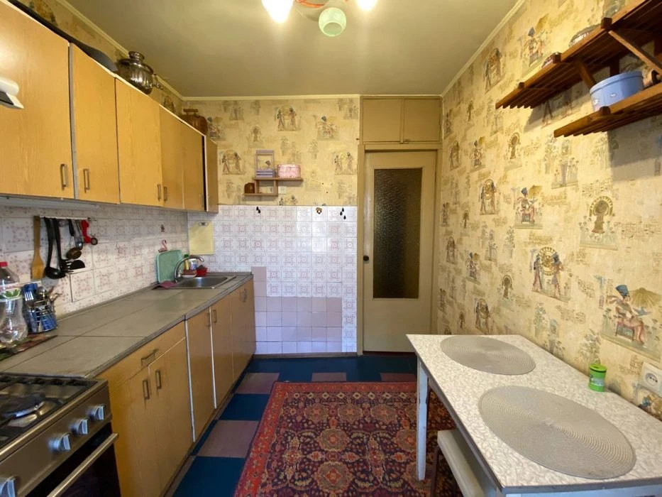 Продам 2 комнатную квартиру ул. Гомельская, 52 правый берег