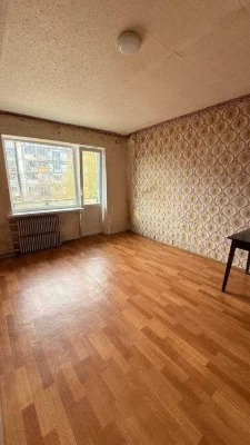 Продам 3 кімнатну квартиру на Тополі-2